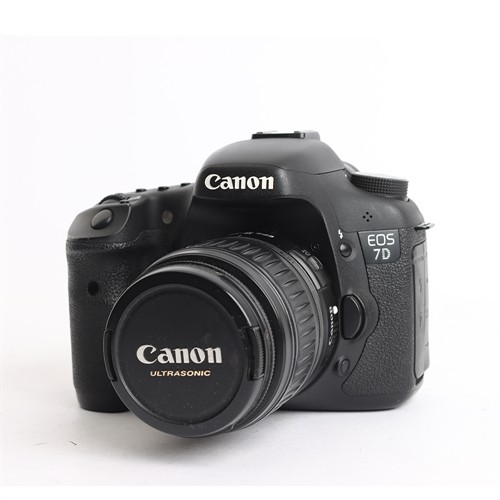 Canon EOS 7D + 18-55 II (Begagnad)